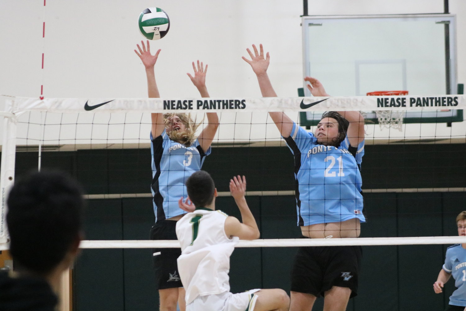 After winning the first set, the Sharks lost to the Panthers in four sets.